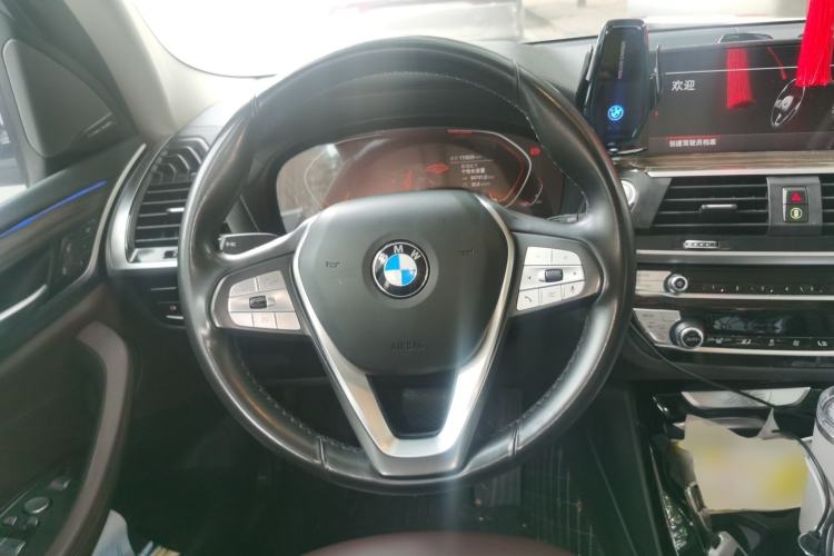 Used BMW X3 2021 xDrive28i Luxury Package Steering Wheel