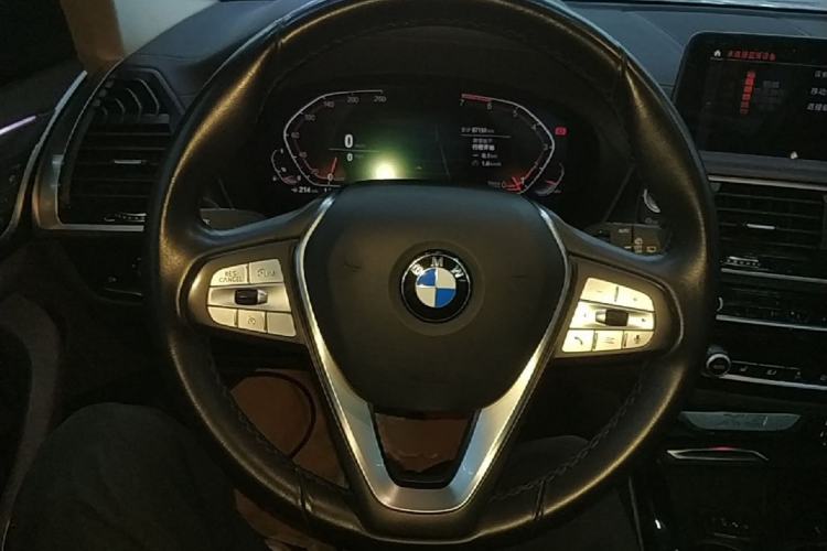 Used BMW X3 2021 xDrive25i Luxury Package Steering Wheel