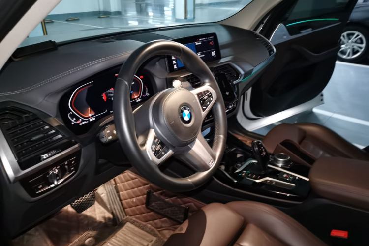Used BMW X3 2021 xDrive28i M Sport Package Steering Wheel