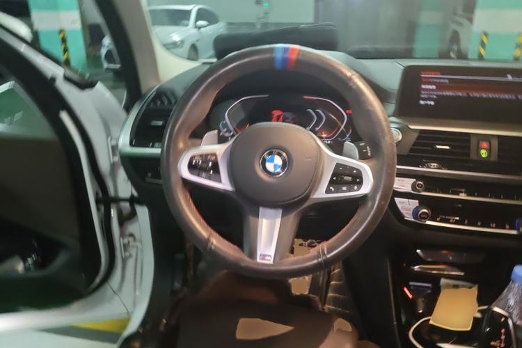 Used BMW X3 2021 xDrive28i M Sport Package Steering Wheel