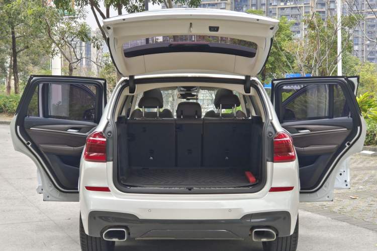 Used BMW X3 2021 xDrive28i M Sport Package Trunk