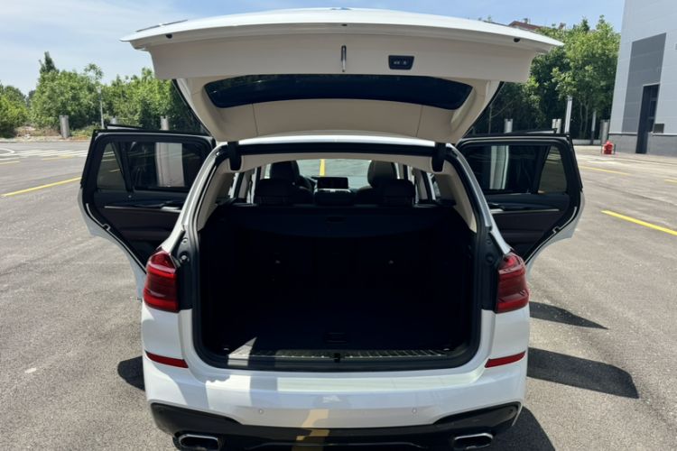 Used BMW X3 2021 xDrive25i M Sport Package Trunk
