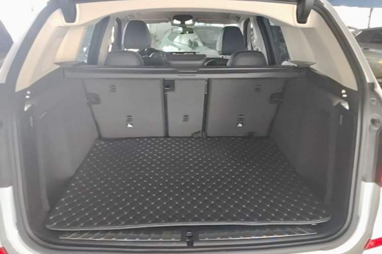 Used BMW X3 2021 xDrive28i M Sport Package Trunk