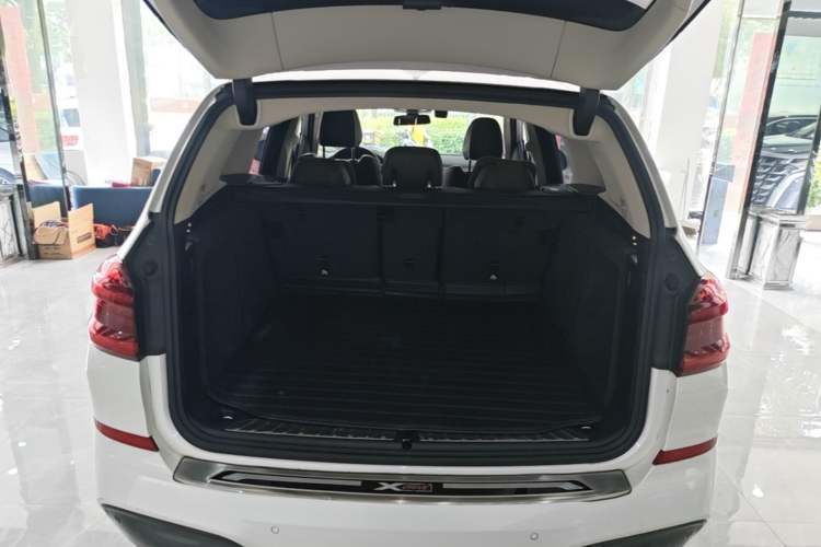 Used BMW X3 2021 xDrive28i M Sport Package Trunk