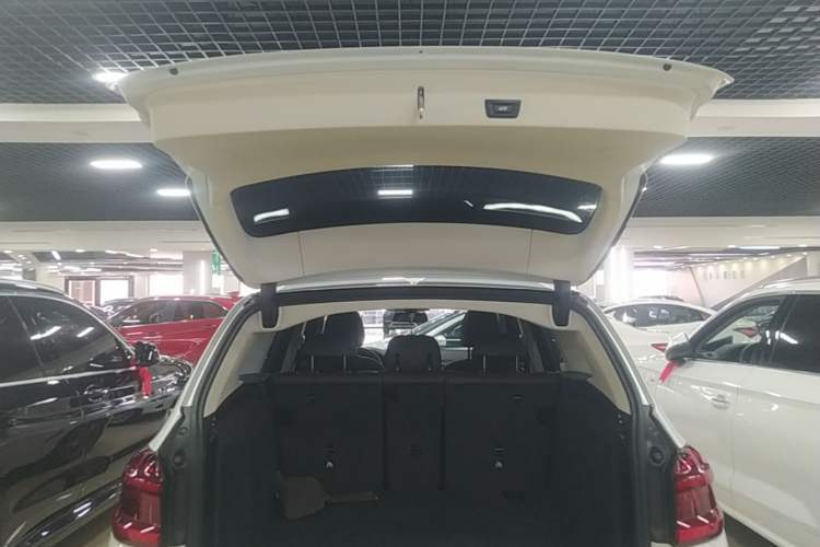 Used BMW X3 2021 xDrive25i M Sport Package Trunk