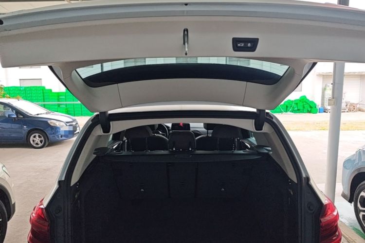 Used BMW X3 2021 Restyled xDrive25i M Sport Package Trunk