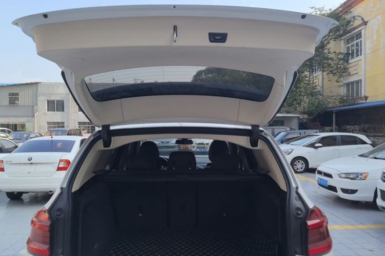 Used BMW X3 2021 xDrive25i Luxury Package Trunk