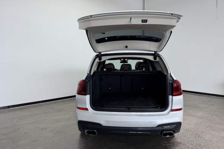 Used BMW X3 2021 xDrive25i M Sport Package Trunk
