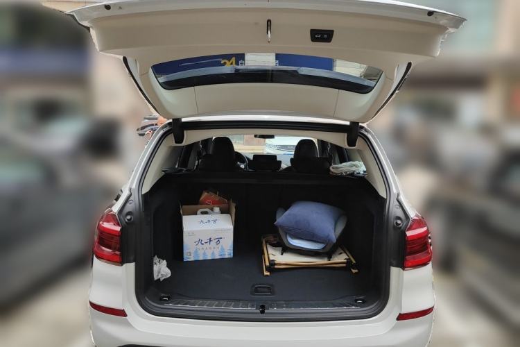 Used BMW X3 2021 xDrive28i Luxury Package Trunk