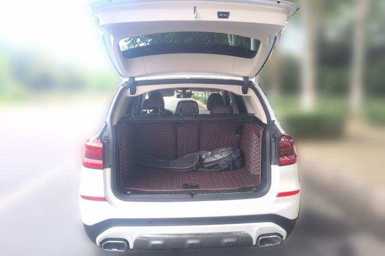 Used BMW X3 2021 xDrive28i Luxury Package Trunk