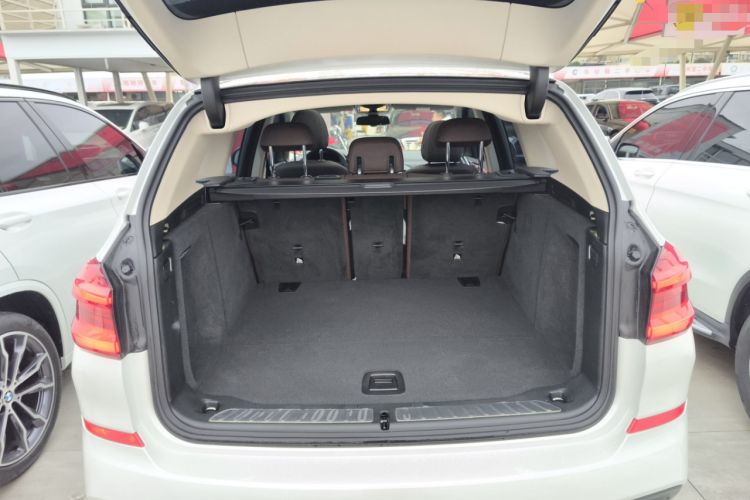 Used BMW X3 2021 Restyled xDrive25i M Sport Package Trunk