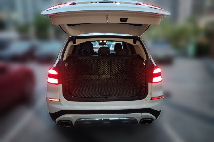 Used BMW X3 2021 xDrive28i Luxury Package Trunk