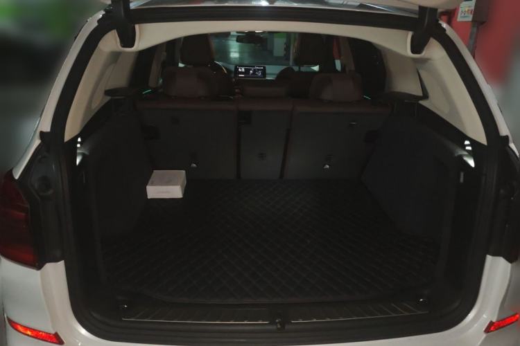 Used BMW X3 2021 xDrive30i Luxury Model with M Sport Package Trunk