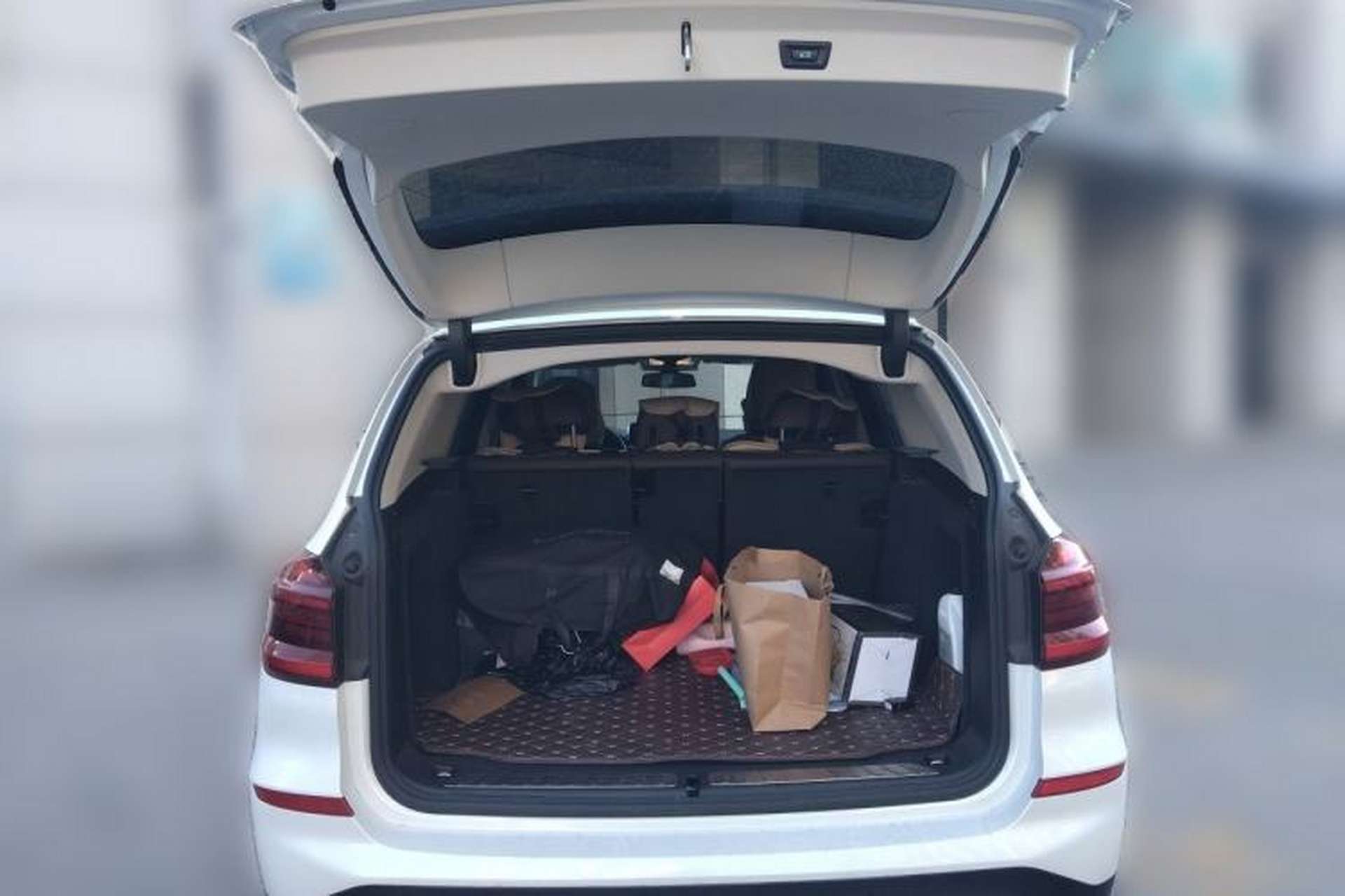 Used BMW X3 2021 xDrive25i Luxury Package Trunk