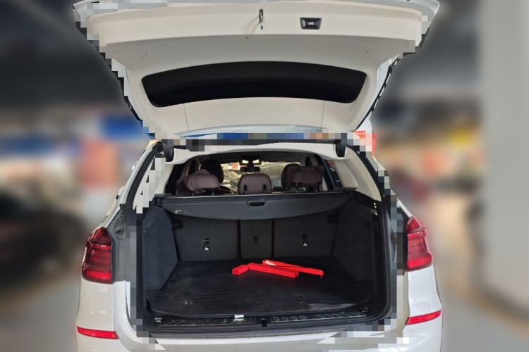 Used BMW X3 2021 xDrive25i Luxury Package Trunk