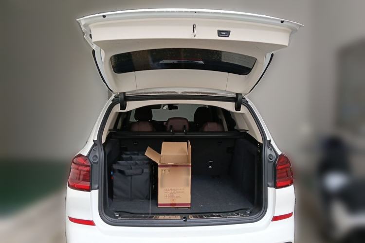 Used BMW X3 2021 xDrive25i M Sport Package Trunk
