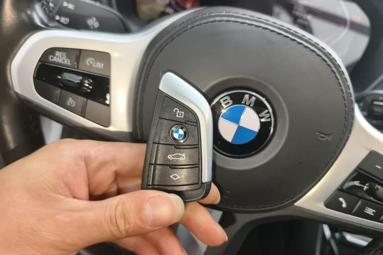 Used BMW X3 2021 xDrive25i M Sport Package Vehicle Key