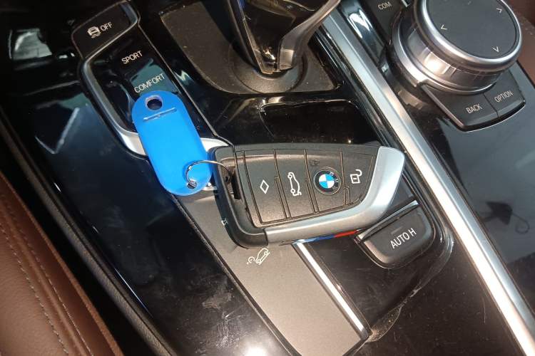 Used BMW X3 2021 xDrive30i Luxury Model with M Sport Package Vehicle Key