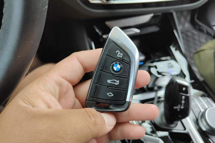 Used BMW X3 2021 xDrive28i Luxury Package Vehicle Key