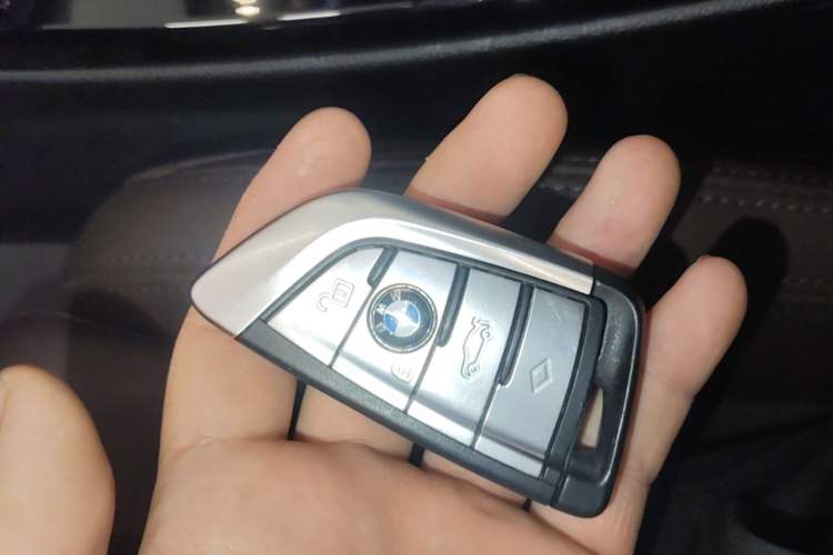 Used BMW X3 2021 xDrive28i M Sport Package Vehicle Key
