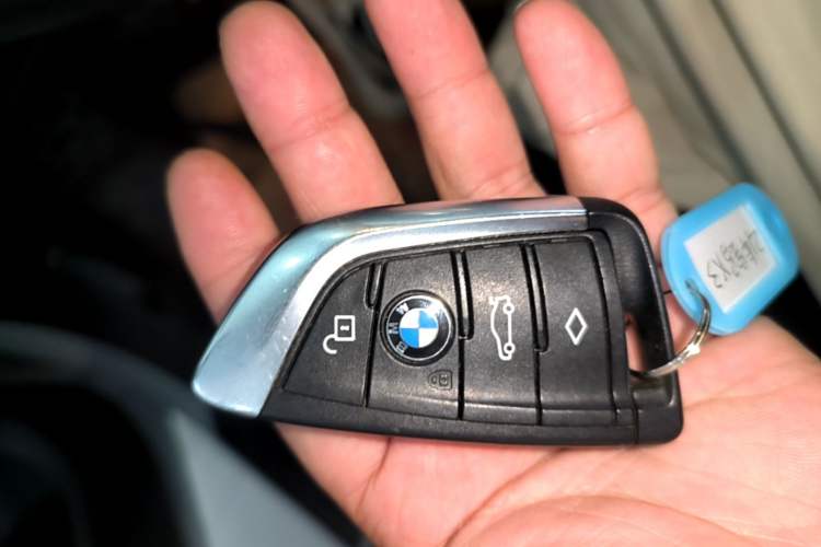 Used BMW X3 2021 xDrive25i Luxury Package Vehicle Key