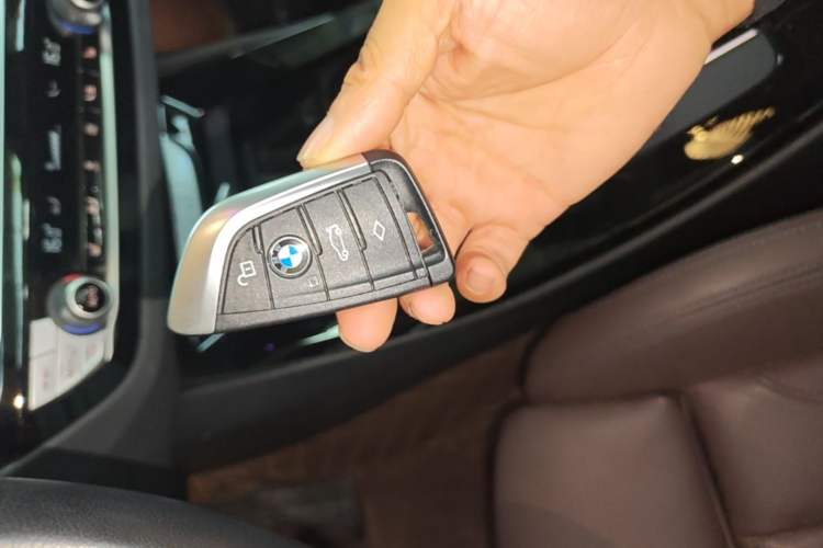 Used BMW X3 2021 xDrive28i Luxury Package Vehicle Key