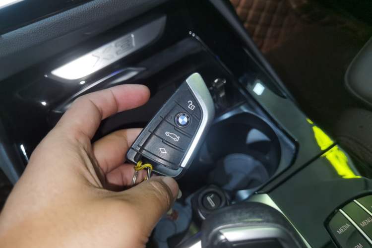Used BMW X3 2021 Facelift xDrive28i Luxury Package Vehicle Key