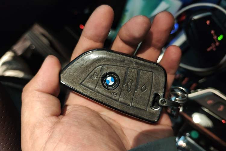 Used BMW X3 2021 xDrive25i Luxury Package Vehicle Key