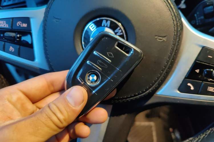 Used BMW X3 2021 xDrive25i M Sport Package Vehicle Key
