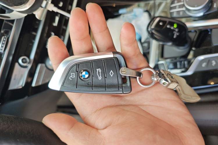 Used BMW X3 2021 xDrive25i Luxury Package Vehicle Key
