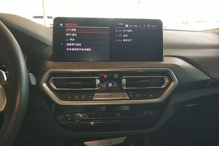 Used BMW X3 2022 xDrive30i Luxury Model M Night Sky Package Audio And AC Panel