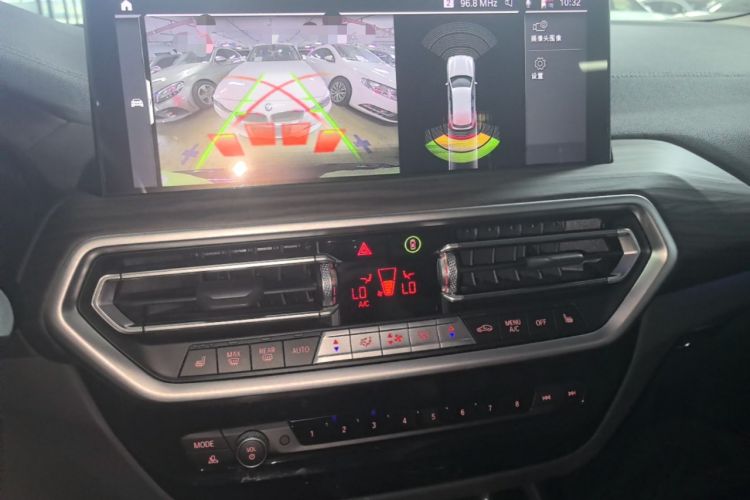 Used BMW X3 2022 xDrive30i Luxury Edition M Night Sky Package Audio And AC Panel