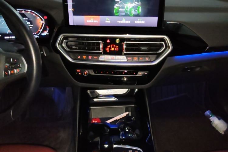 Used BMW X3 2022 Restyled xDrive25i M Sport Package Audio And AC Panel