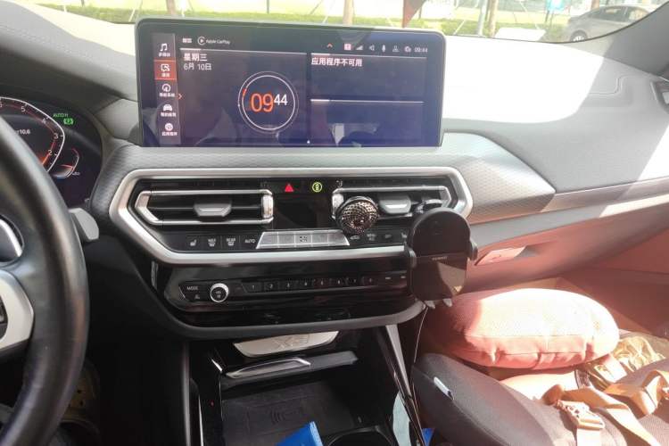 Used BMW X3 2022 xDrive30i Luxury Edition M Night Sky Package Audio And AC Panel