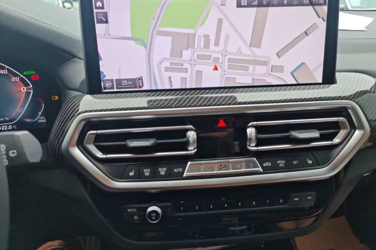Used BMW X3 2022 M40i Audio And AC Panel
