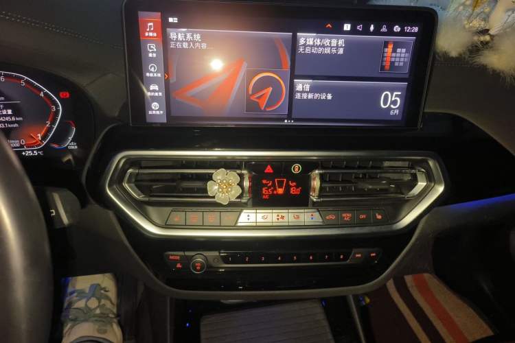 Used BMW X3 2022 Restyled xDrive25i M Sport Package Audio And AC Panel
