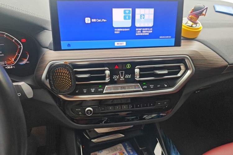Used BMW X3 2022 Second Facelift xDrive30i Leading Edition M Night Sky Package Audio And AC Panel