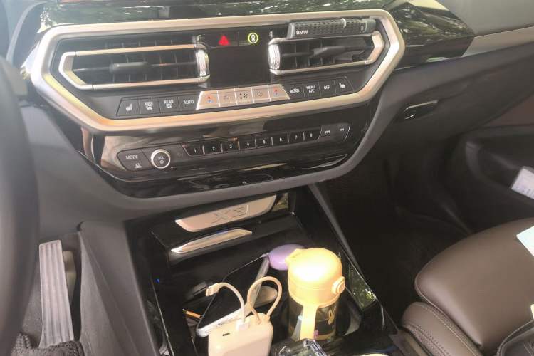 Used BMW X3 2022 Restyled xDrive25i M Sport Package Audio And AC Panel