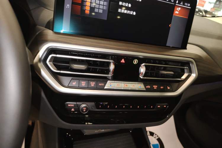 Used BMW X3 2022 xDrive30i Luxury Model M Night Sky Package Audio And AC Panel
