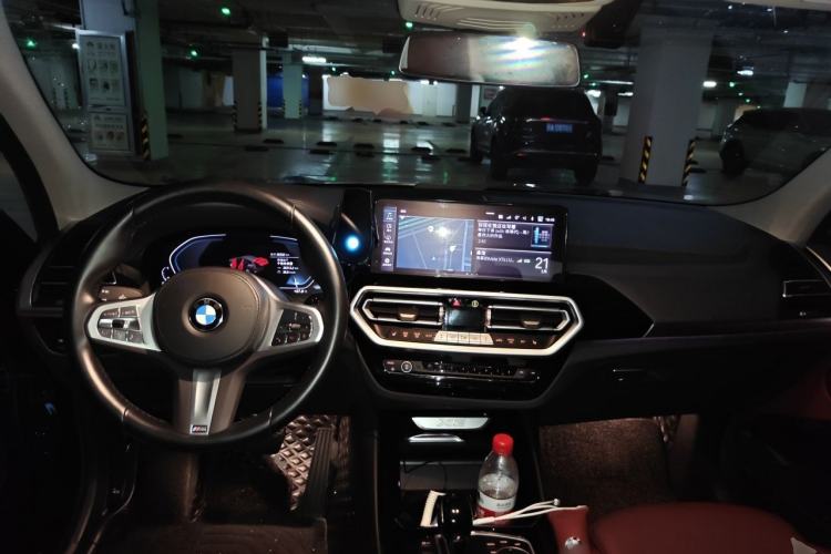 Used BMW X3 2022 xDrive25i M Sport Package Center Console