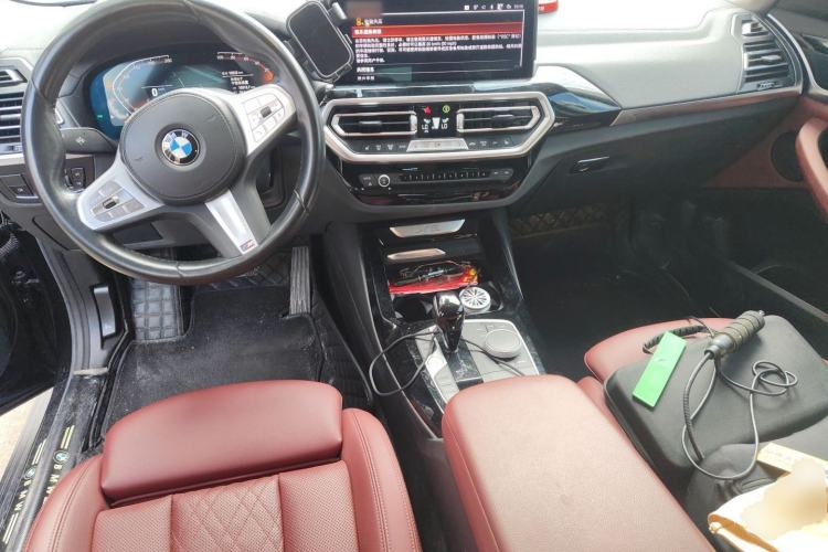 Used BMW X3 2022 Restyled xDrive25i M Sport Package Center Console