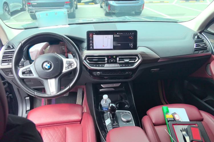 Used BMW X3 2022 xDrive30i Luxury Model M Night Sky Package Center Console