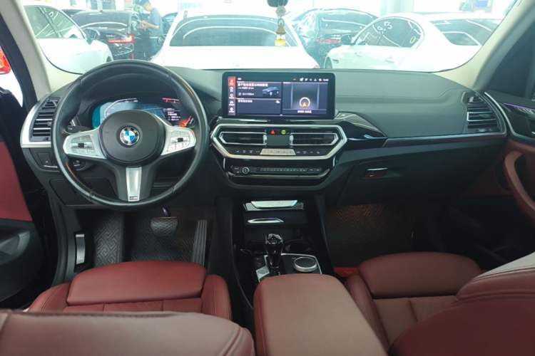 Used BMW X3 2022 Restyled xDrive25i M Sport Package Center Console