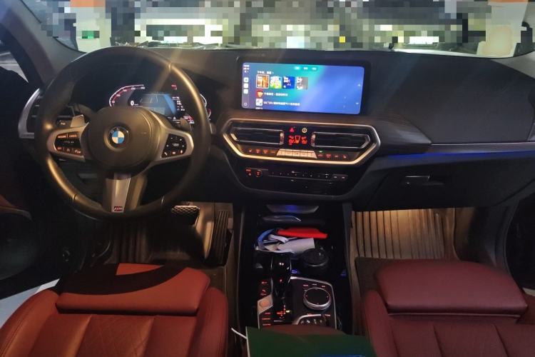 Used BMW X3 2022 xDrive30i Luxury Model M Night Sky Package Center Console