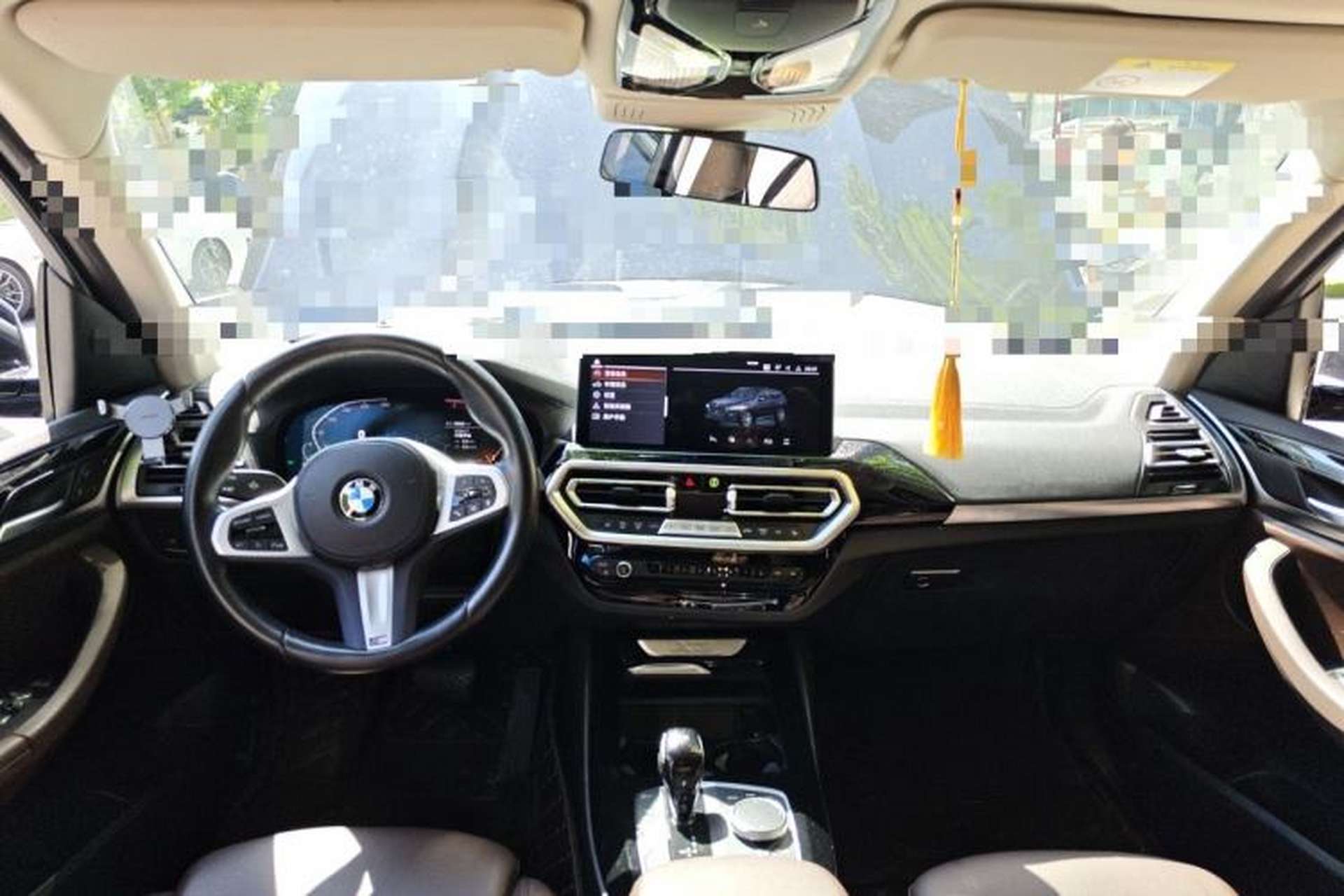 Used BMW X3 2022 xDrive25i M Sport Package Center Console