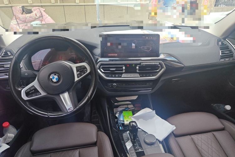 Used BMW X3 2022 xDrive25i M Sport Package Center Console