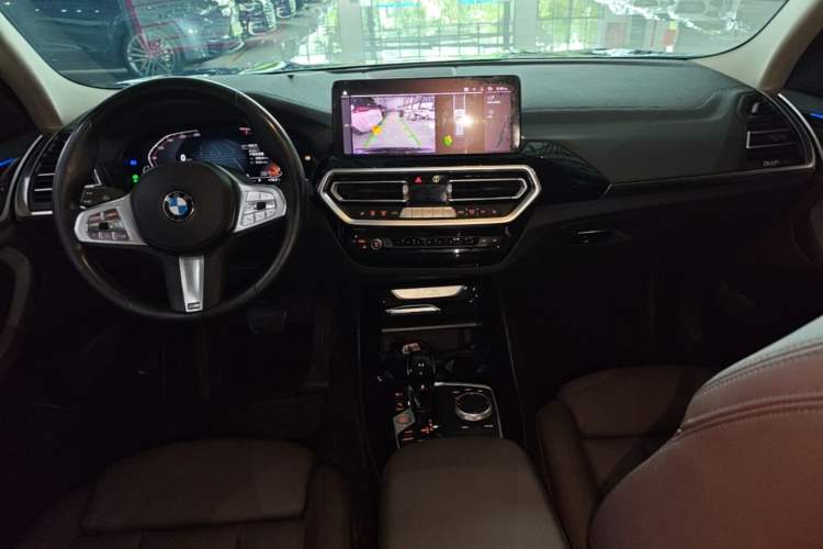 Used BMW X3 2022 Restyled xDrive25i M Sport Package Center Console