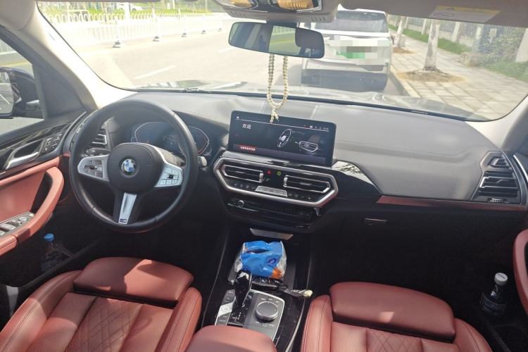 Used BMW X3 2022 Restyled xDrive25i M Sport Package Center Console