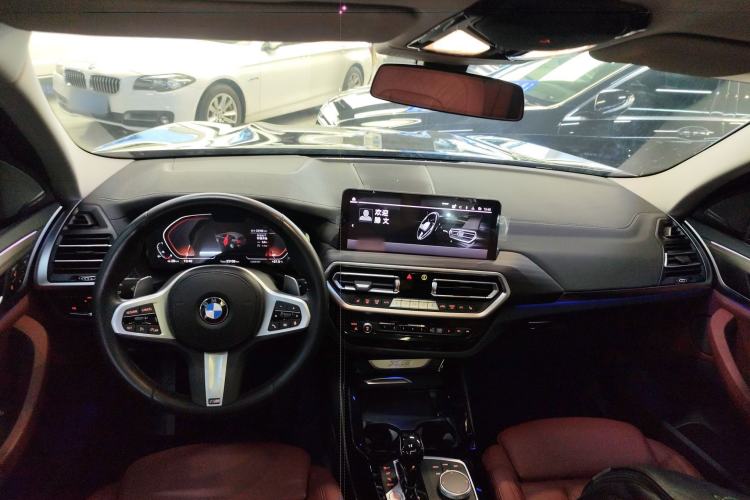 Used BMW X3 2022 Facelift xDrive30i Luxury Edition M Night Edition Package Center Console