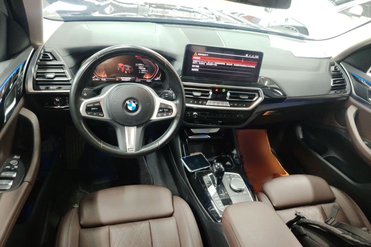 Used BMW X3 2022 xDrive25i M Sport Package Center Console